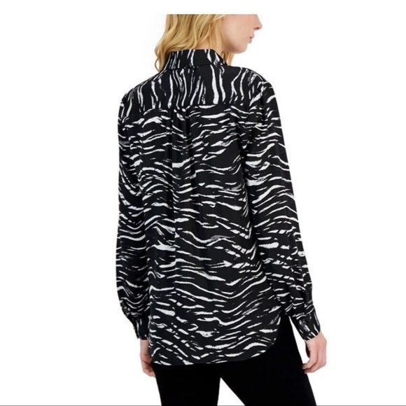 I.N.C. International Concepts Black & White Zebra Animal Print Blouse Size L - Picture 3 of 9